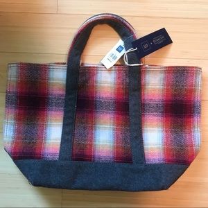 Gap tote bag
